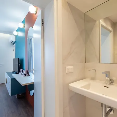 Lux 3bd-2ba On Vitosha Boulevard Sofia