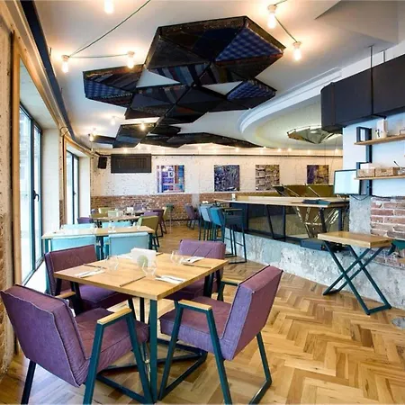 Lux 3bd-2ba On Vitosha Boulevard Sofia